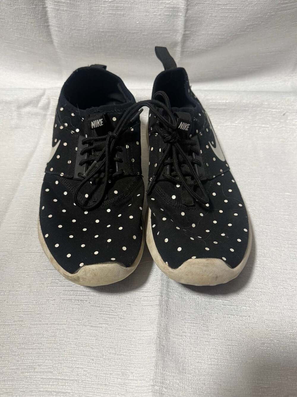 Nike Juvenate 'Polka Dot' Black and White Sneakers